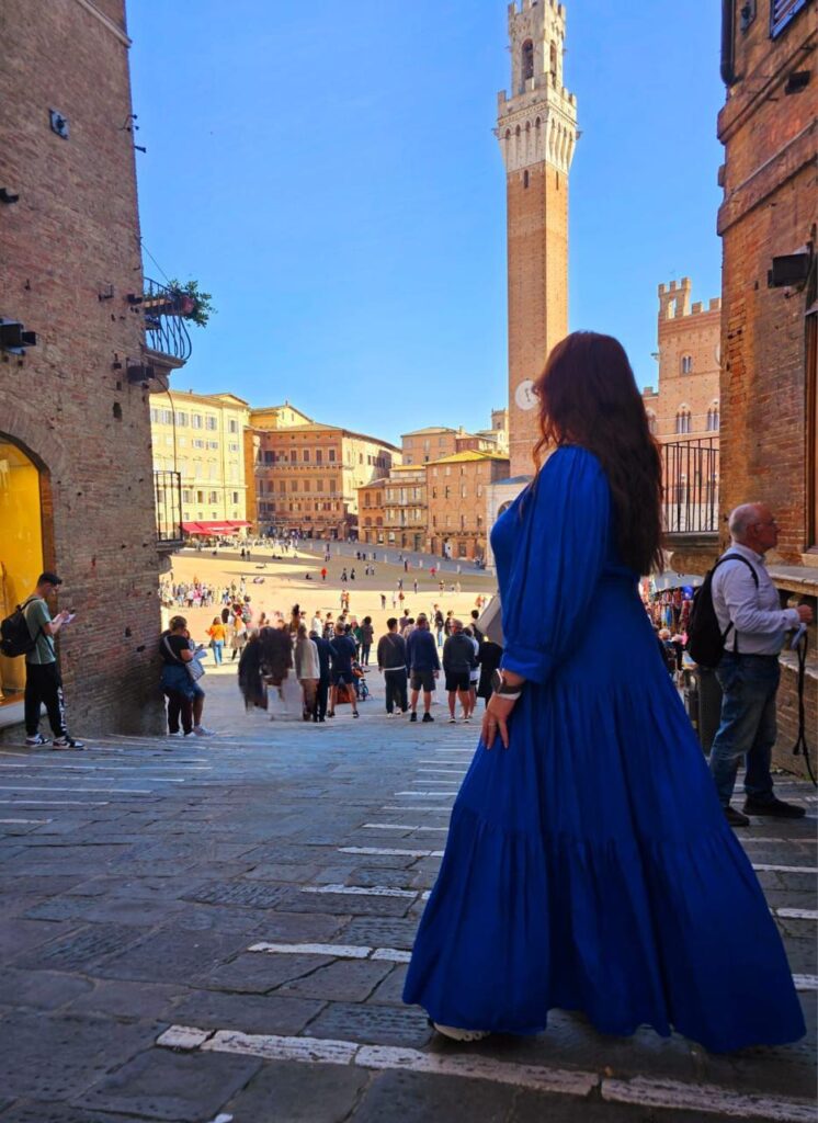 Italy, woman, honeymoon